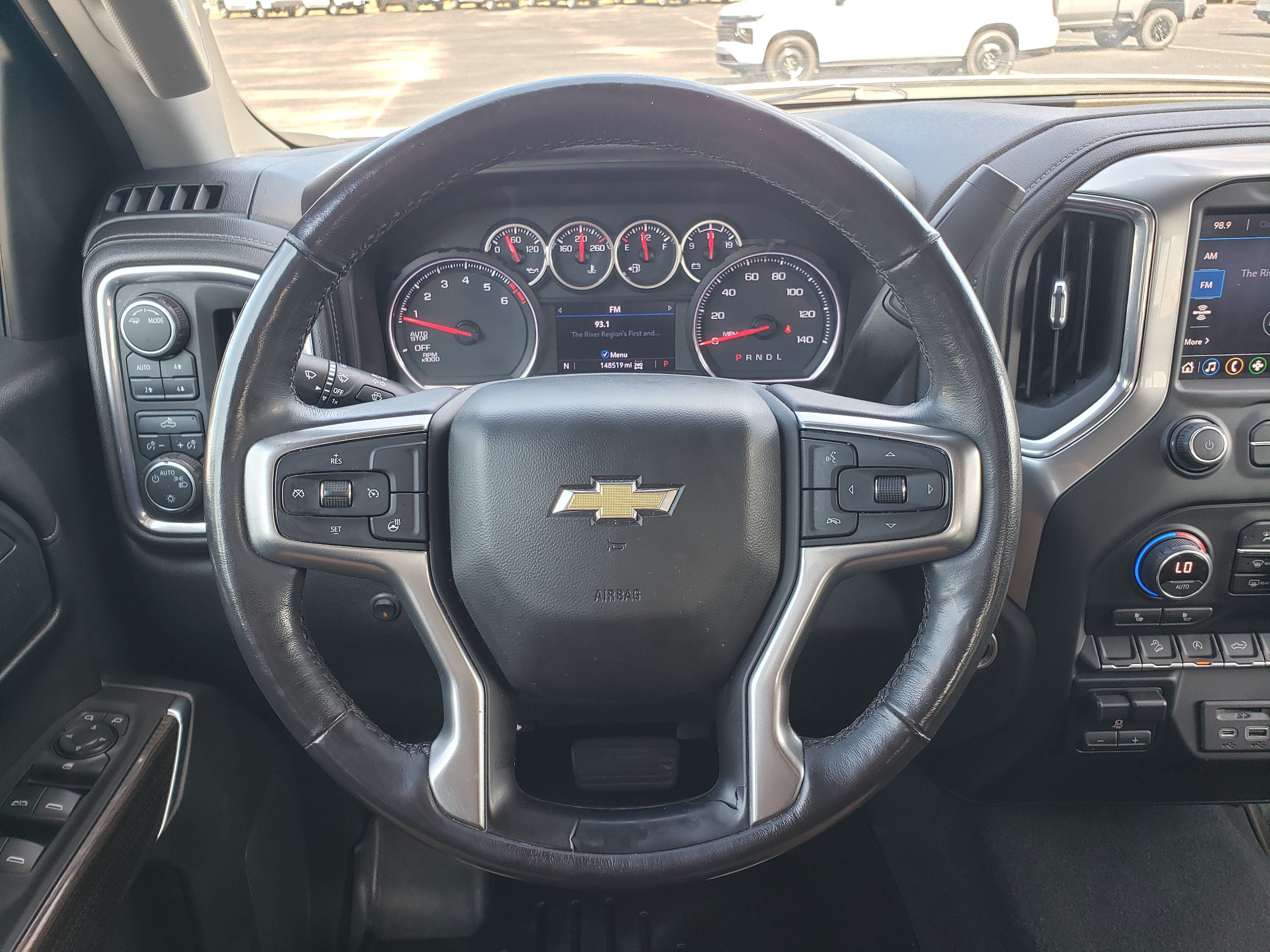 Used 2020 Chevrolet Silverado 1500 LT w/ All-Star Edition AWD/4WD image 14