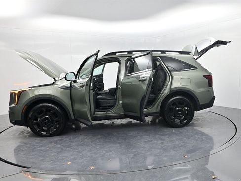 Certified 2024 Kia Sorento SX image 60