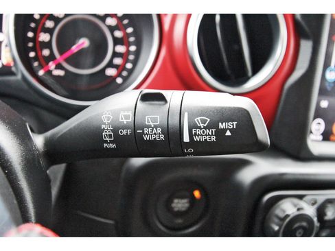 Used 2020 Jeep Wrangler Unlimited Rubicon AWD/4WD image 22