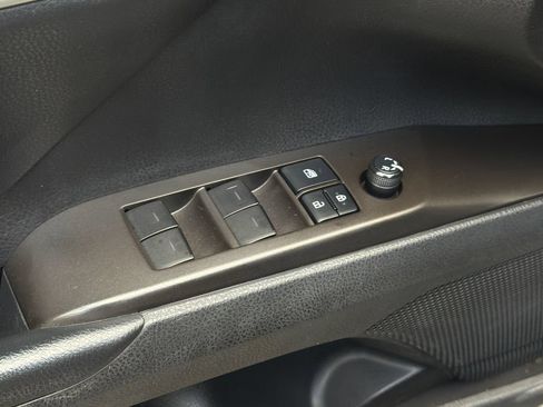 Used 2021 Toyota Camry LE FWD image 13