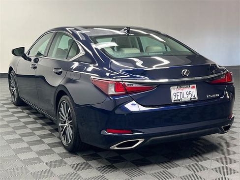 Certified 2023 Lexus ES 350 w/ Premium Package image 7