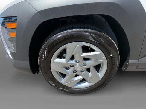 Certified 2026 Hyundai Kona SE FWD image 9
