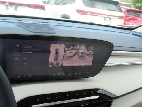 New 2026 Buick Enclave Avenir w/ Super Cruise Package image 22