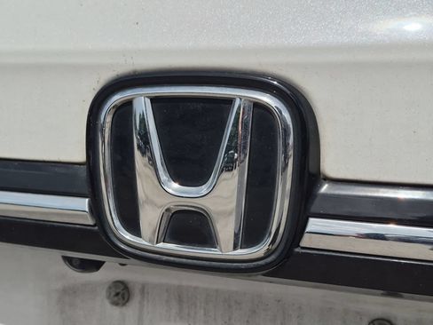 Certified 2024 Honda Odyssey Touring image 27