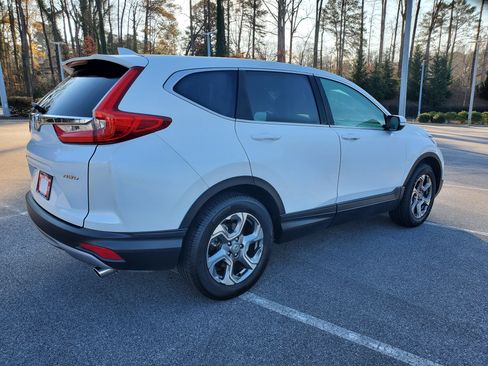 Used 2019 Honda CR-V EX image 6