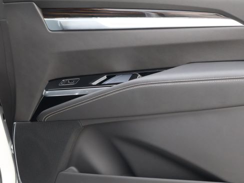 Used 2025 Cadillac Escalade ESV Premium Luxury w/ LPO, Floor Liner Package image 23