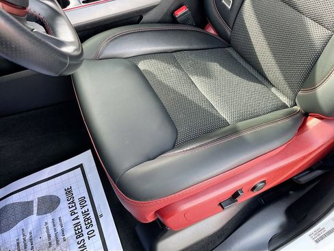 Used 2022 RAM 1500 Rebel w/ Rebel Level B Equipment Group AWD/4WD image 19