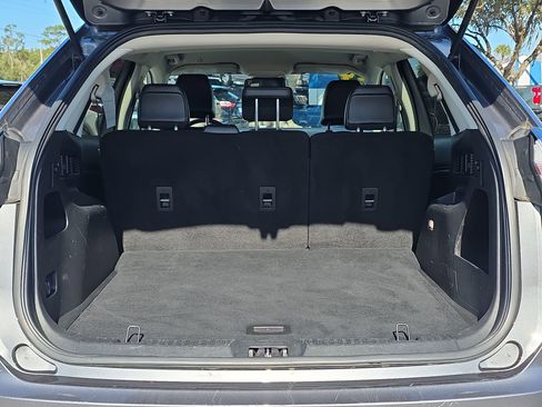 Used 2024 Ford Edge SEL image 8