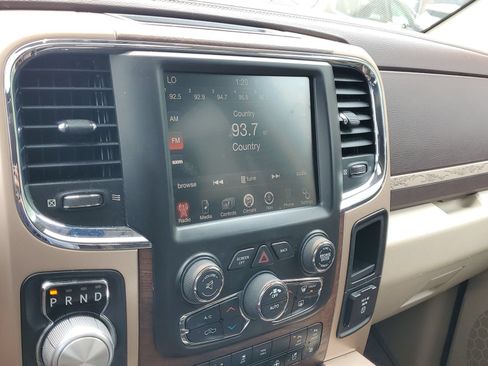 Used 2015 RAM 1500 Laramie Longhorn w/ Convenience Group AWD/4WD image 19