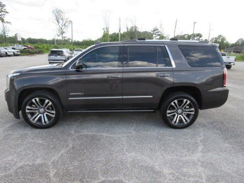 Used 2018 GMC Yukon Denali w/ Denali Ultimate Package AWD/4WD image 8