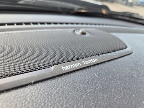 Used 2023 RAM 1500 Laramie AWD/4WD image 18