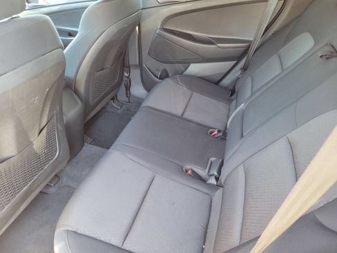 Used 2017 Hyundai Tucson SE w/ SE Popular Package 02 FWD image 11