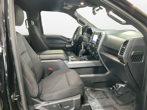 Used 2020 Ford F150 XLT w/ Equipment Group 302A Luxury AWD/4WD image 17