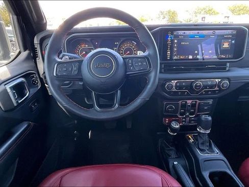 Used 2024 Jeep Wrangler Unlimited Rubicon 392 image 8