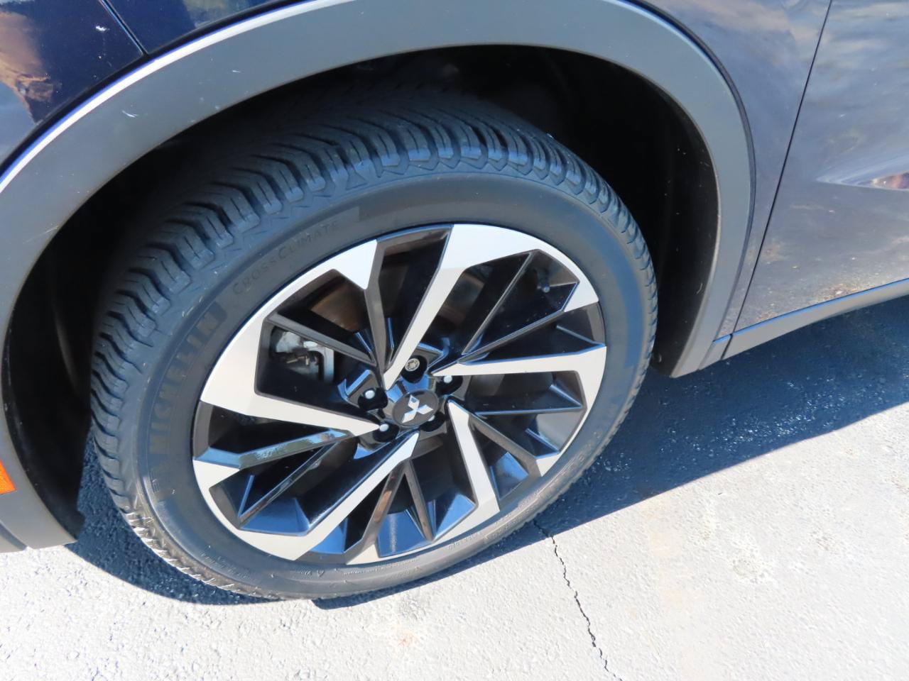 Used 2022 Mitsubishi Outlander SE AWD/4WD image 10