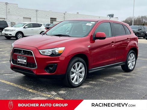 Used 2014 Mitsubishi Outlander Sport ES image 1