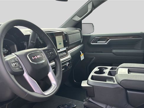 New 2026 GMC Sierra 1500 Elevation image 15