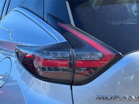 Used 2023 Nissan Murano SV image 45