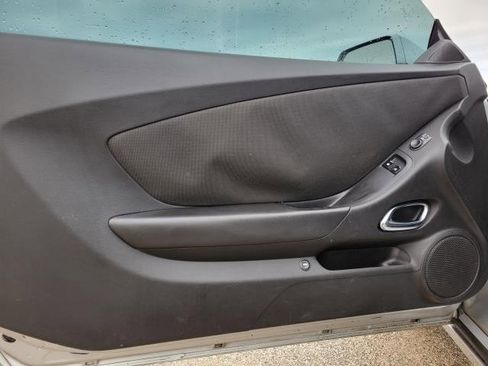 Used 2010 Chevrolet Camaro LT image 12