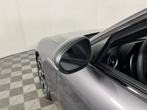 Used 2025 Alfa Romeo Giulia AWD w/ Veloce Package AWD image 14