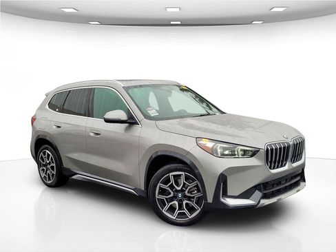 Used 2026 BMW X1 xDrive28i AWD/4WD image 2