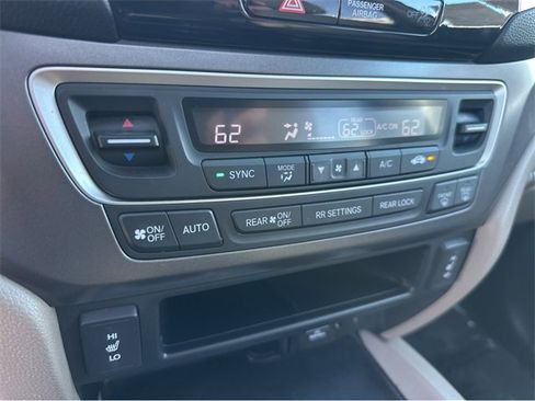 Used 2017 Honda Pilot EX-L image 27