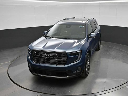 New 2026 GMC Acadia Denali Ultimate w/ LPO, Floor Liner Package AWD/4WD image 27