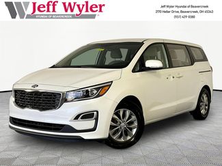 Used 2020 Kia Sedona L FWD video 1