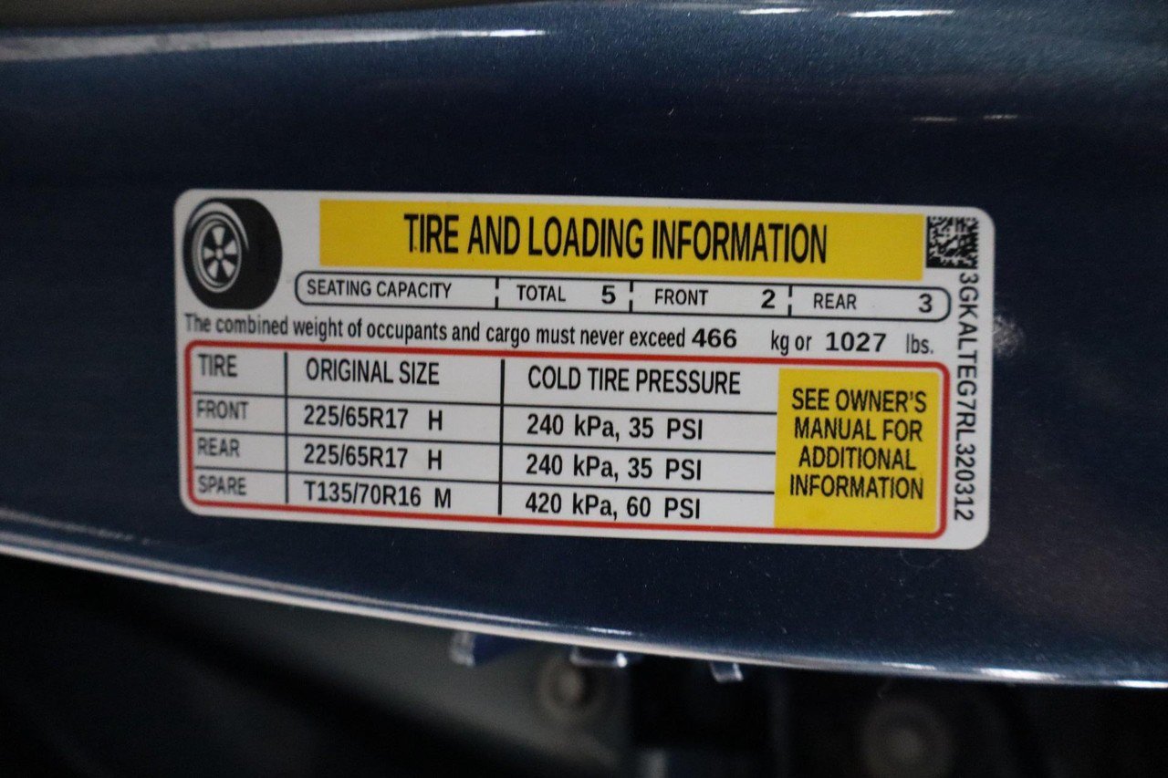 Used 2024 GMC Terrain SLE AWD/4WD image 29