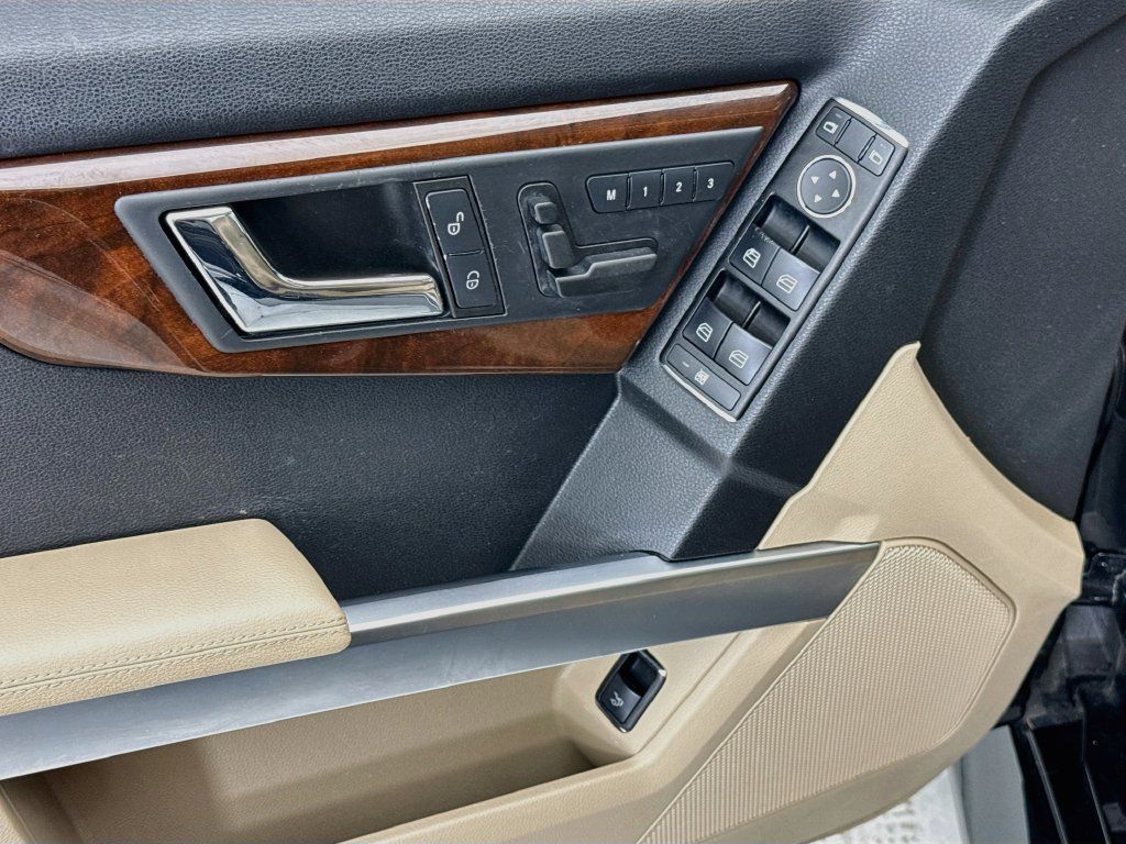 Used 2010 Mercedes-Benz GLK 350 2WD image 20