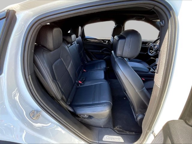 Used 2023 Porsche Cayenne S w/ Premium Package Plus AWD/4WD image 26
