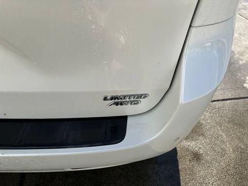 Used 2019 Toyota Sienna Limited Premium AWD/4WD image 3