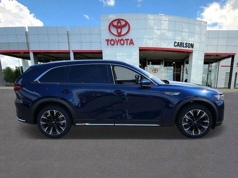 Used 2024 MAZDA CX-90 Plug-In Hybrid w/ Premium Pkg AWD/4WD image 4