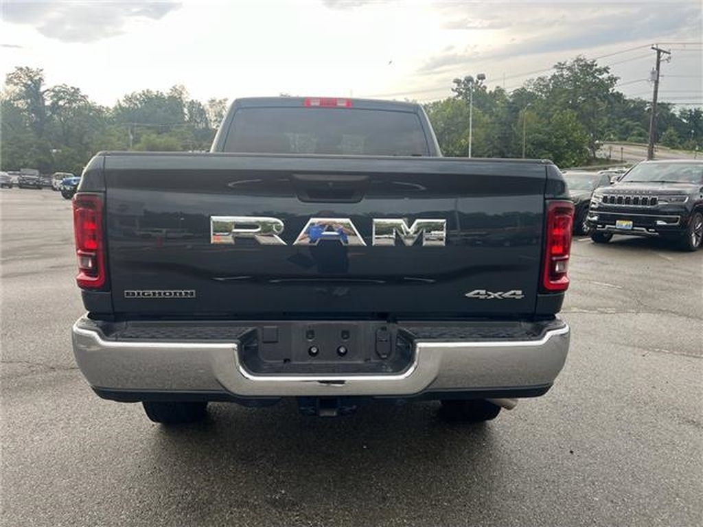 Used 2026 RAM 2500 Big Horn AWD/4WD image 5