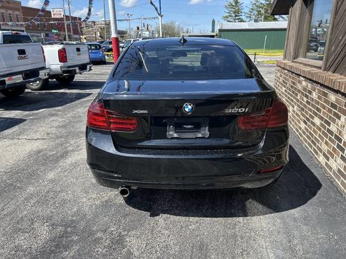 Used 2015 BMW 320i xDrive Sedan image 3