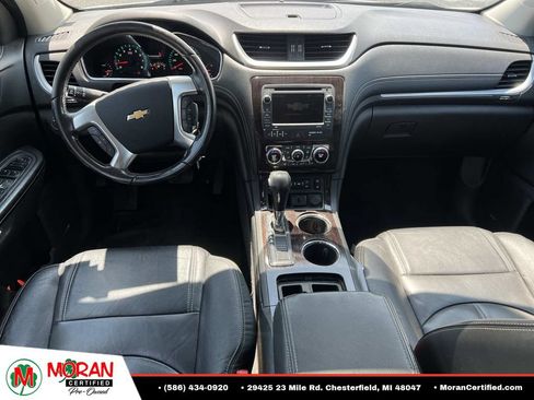 Used 2017 Chevrolet Traverse LT AWD/4WD image 16
