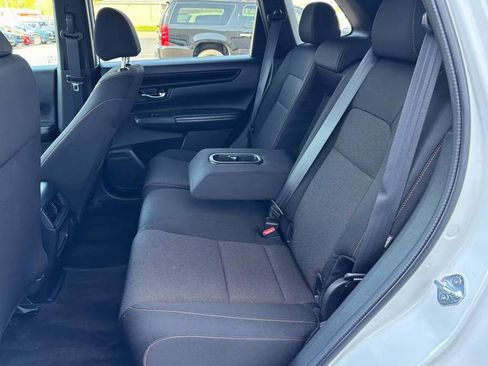 Used 2023 Honda CR-V Sport image 6