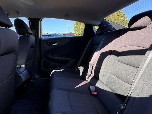 Certified 2024 Chevrolet Malibu LS image 10