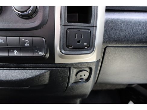 Used 2017 RAM 2500 Big Horn AWD/4WD image 31