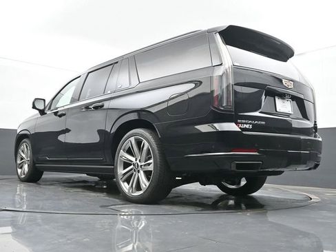 New 2026 Cadillac Escalade ESV Platinum Sport AWD/4WD image 42