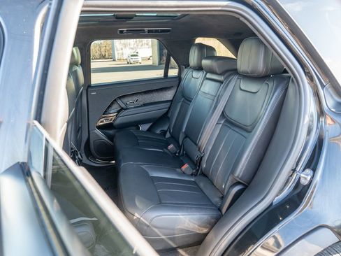 Used 2023 Land Rover Range Rover Sport First Edition image 36