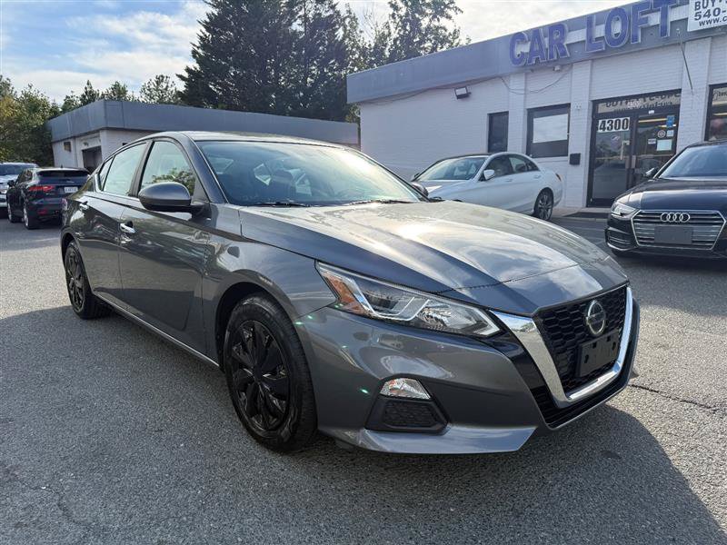 Used 2019 Nissan Altima 2.5 S FWD image 4