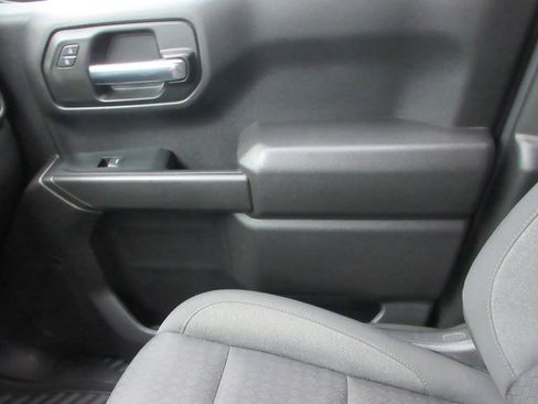 Certified 2023 Chevrolet Silverado 1500 Custom Trail Boss w/ LPO, Dark Essentials Package image 32