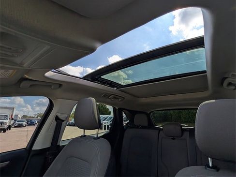 Certified 2021 Ford Escape SE w/ Convenience Package image 25