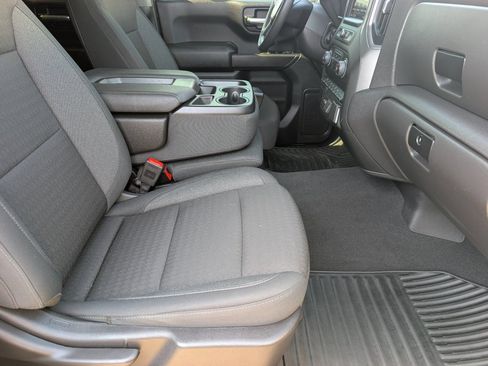 Used 2024 Chevrolet Silverado 1500 Custom RWD image 12