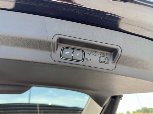 New 2026 Ford Explorer Active RWD image 24