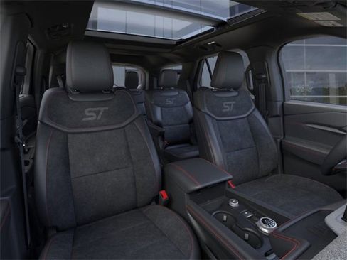 New 2025 Ford Explorer ST image 10