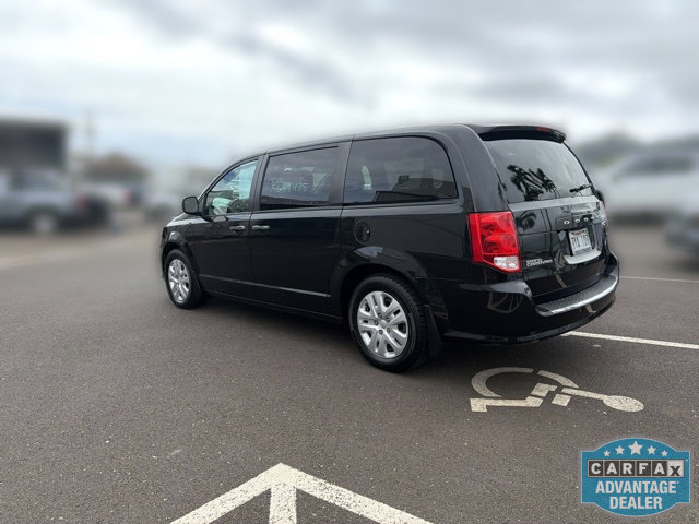 Used 2019 Dodge Grand Caravan SE w/ UConnect Hands-Free Group FWD image 5