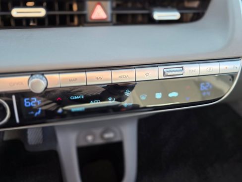 Certified 2024 Hyundai Ioniq 5 SEL image 30