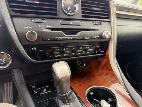 Used 2018 Lexus RX 350L AWD image 12